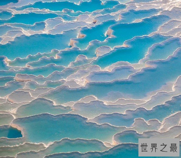 世界最美的温泉胜地，千年天然温泉棉花堡