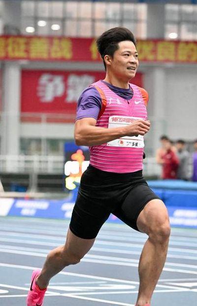 苏炳添真实身高162（苏炳添真实身高168）