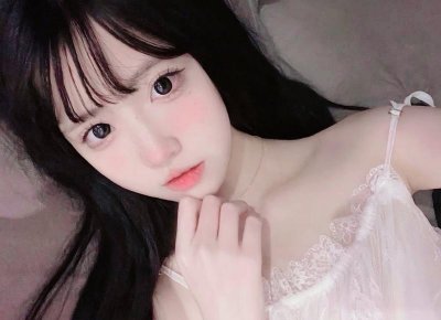 ​第一次摸女朋友手是什么感觉