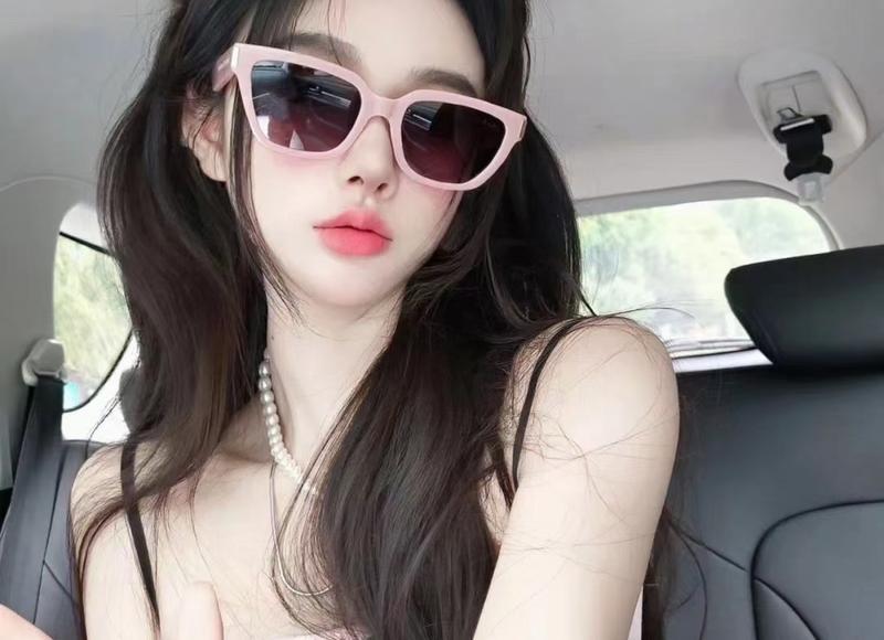  一谈恋爱就自卑怎么办