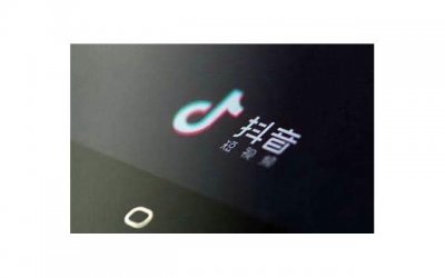 ​接吻时伸舌头和不伸舌头的区别 怎么接吻