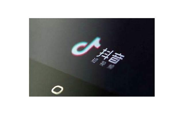 接吻时伸舌头和不伸舌头的区别 怎么接吻