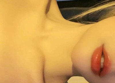 ​一边捏奶头一边啪高潮会怎么样 4招刺激的玩胸技巧