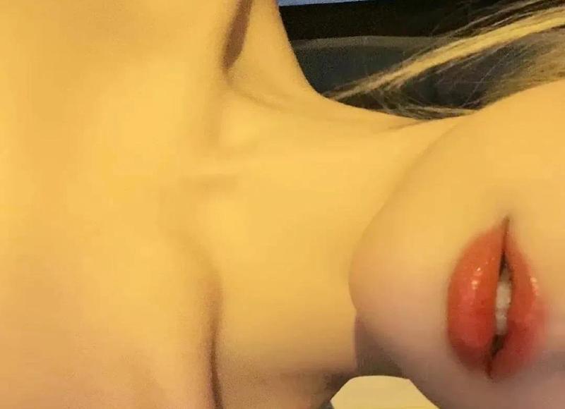 一边捏奶头一边啪高潮会怎么样 4招刺激的玩胸技巧