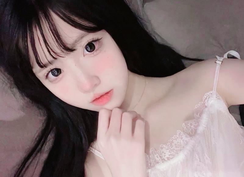怎么跟女孩子聊天会比较吸引她？