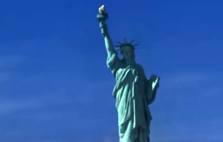 世界10大灾难片（高评分全程高能灾难片分享）