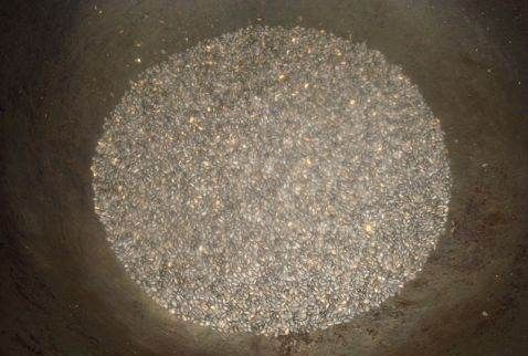 炒白芝麻怎么炒,炒白芝麻怎么炒才熟窍门图3