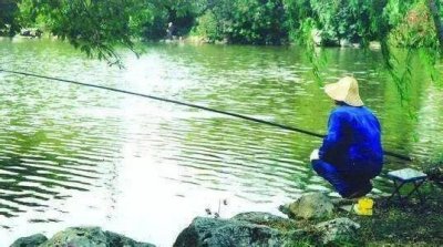 ​东南风钓鱼最佳钓位（利用东南风的特性找到最佳的钓鱼位置）