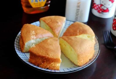 ​不用油不用牛奶怎么做蛋糕简单又好吃