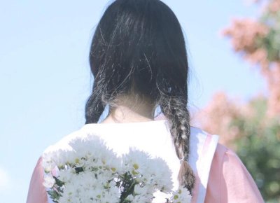 ​情感扎心现实文案精选：让你的爱情不再孤单