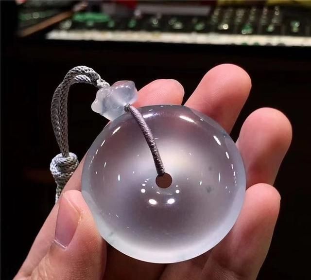 翡翠和玉的区别，翡翠和玉的区别，翡翠和玉的不同点？图11