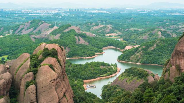 丹霞地貌在哪里（中国最美7大丹霞 6个在南方）(10)