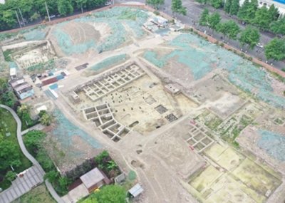 ​四川省成都市发现明代建筑遗址 出土龙凤纹琉璃构件