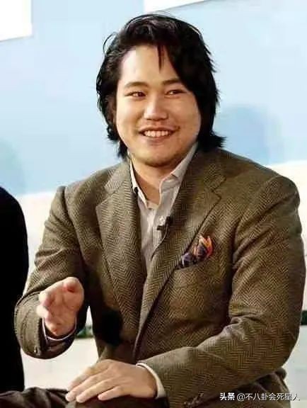 麦卡沃伊颜值巅峰（顶级男神也会变丑让人不敢认）