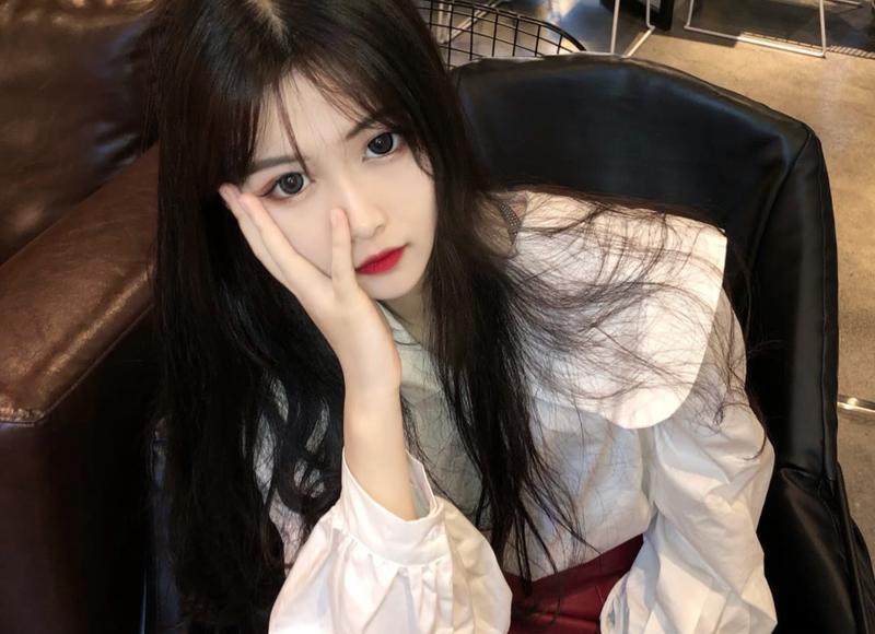 追女生如何正确面对感情(追女生的正确走心方式)