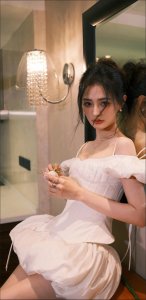 ​反差太大，徐璐高清美图壁纸来了 学院风纯欲风轻松驾驭