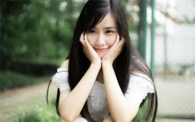 ​男生朋友圈应该发什么才能吸引女生？