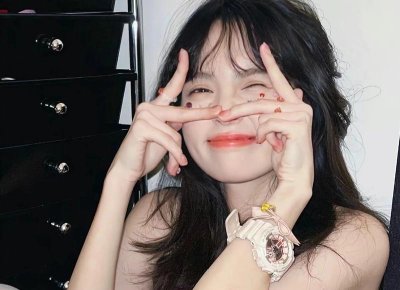 ​第一次和女生网上聊天的开场白怎么说？(和女生第一次聊天开场白咋说比较好)