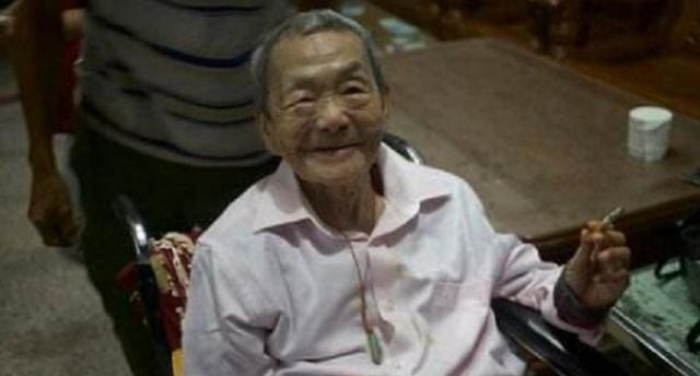 缅甸最大女毒枭，4岁玩枪，自称“女皇”，她是罗星汉最早的主人
