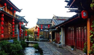 ​昆明最大网红公园走红，面积堪比故宫，门票却仅二十几块钱
