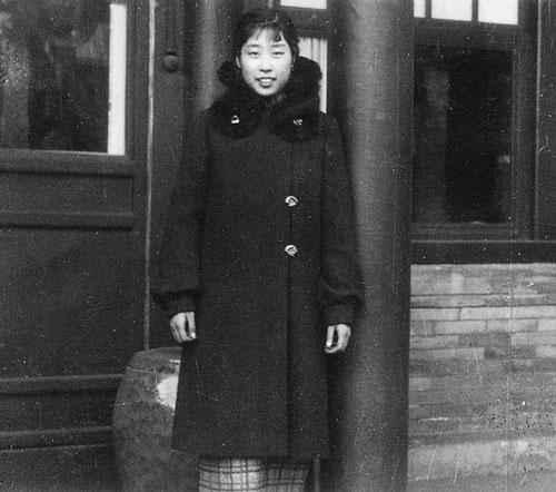 王光美珍贵历史影像，光彩照人，气质不凡，最后一张感人至深