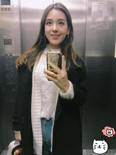Rita评论区被“战马梗”霸占，回应引轰动，都是成年人装啥？