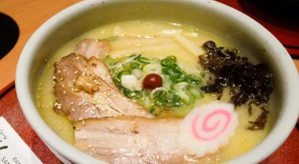 便利店十大美食排行榜（上班族最爱的便利店美食） 2_WWW.JUHAIHG.COM
