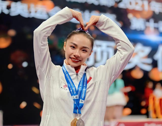 芦玉菲个人资料(芦玉菲个人简介)