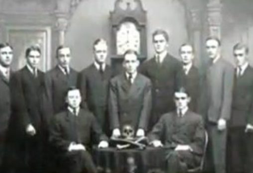 美国十大财团排名最新，美国十大财团之杜邦财团