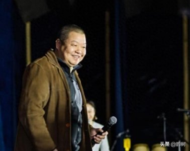 ​他是《大悲咒》作者，曾坐过6年牢，婚内出过轨，54岁因癌去世