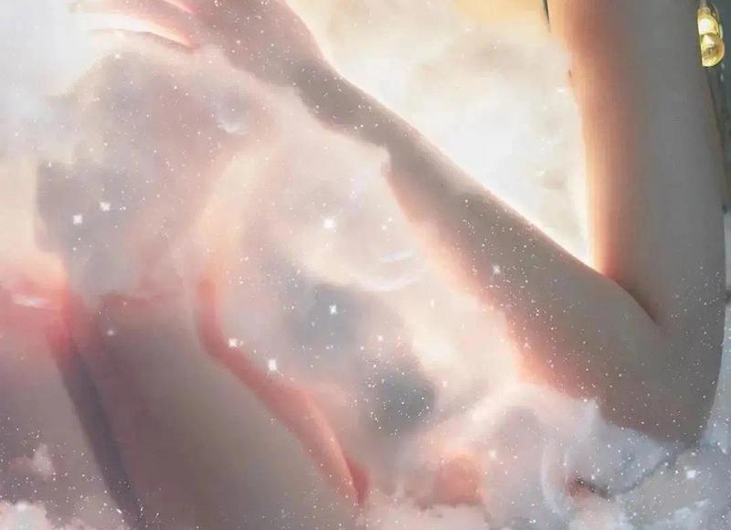 男生喜欢你的6个明显迹象，教你如何看出他的真心