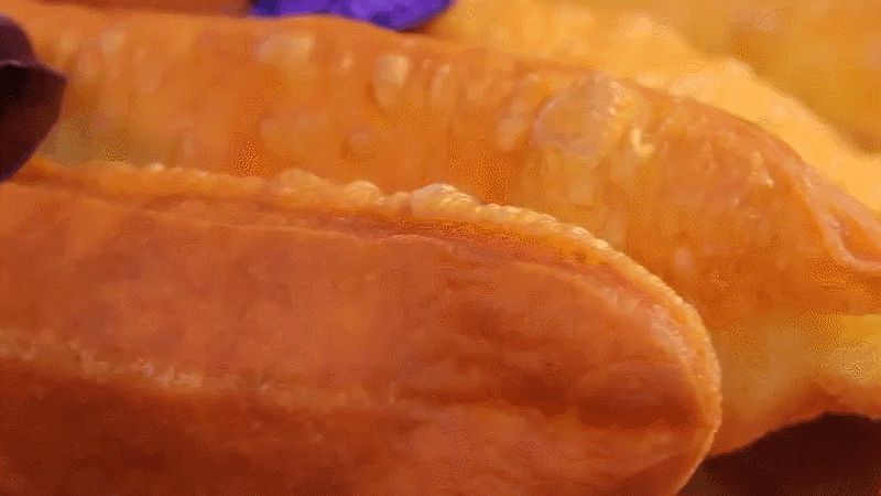 如何炸油条又脆又蓬松家庭版（在家炸油条原来这么简单）(4)