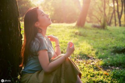 ​男人喜欢你就会想睡你，如何判断一个男人到底是喜欢你