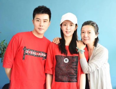 著名作词人文雅成立个人公司作乐文化 开拓中国经纪公司新模式