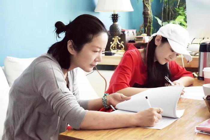 著名作词人文雅成立个人公司作乐文化 开拓中国经纪公司新模式