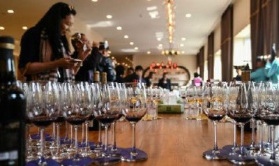 中国葡萄酒评(中国葡萄酒评分最权威人)