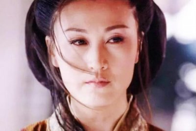 笑傲江湖:宁中则之死,魔教葛长老的羞辱,才是最后一根稻草