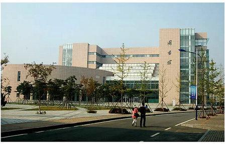 大连交通大学图书馆面积(大连最豪华的大学图书馆)(5)