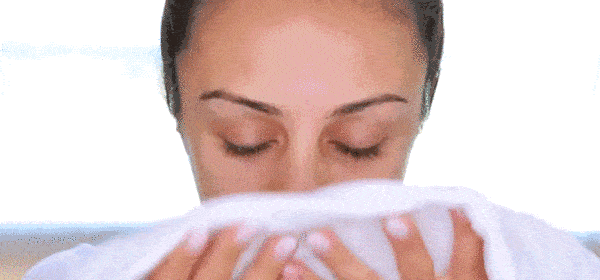 下眼袋松弛怎么办简单去眼袋方法（女人长眼袋太显老）(12)