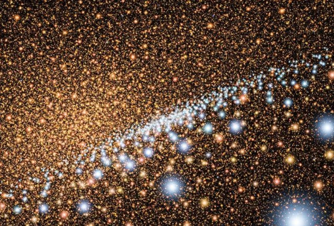 银河系中心是什么,为什么那么亮（银河系中心是什么）