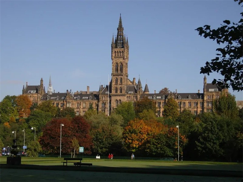 发明蒸汽机的人是谁(蒸汽机是瓦特还是希罗发明的)