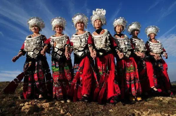 云南多少个民族(云南以什么族为主)