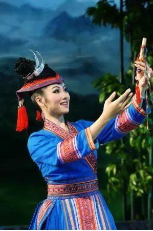 云南多少个民族(云南以什么族为主)