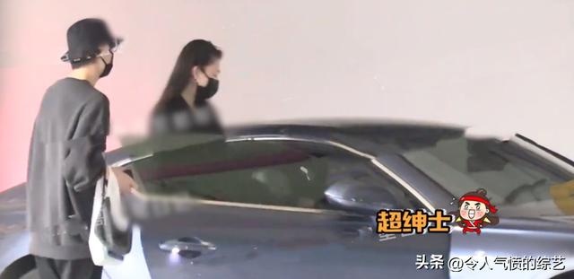 许嵩冯禧分手了吗(许嵩与冯禧牵手恋情曝光)(6)