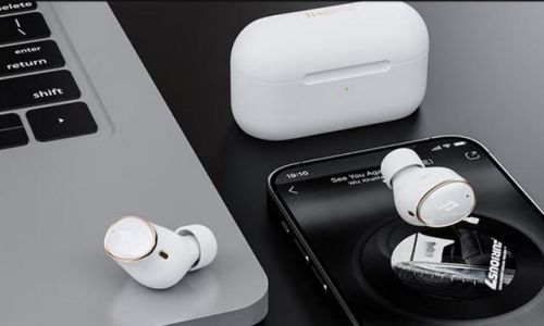 情人节送女孩什么礼物好呢(情人节送女孩什么礼物好一点)-第2张图片-