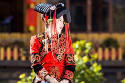 ​普米族文化中的“山岳生态文化”有着什么独特之处?