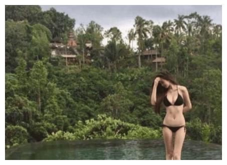 她是台湾最美校花, 日本网友奉为“极品女神”? 网友: 真是实至名