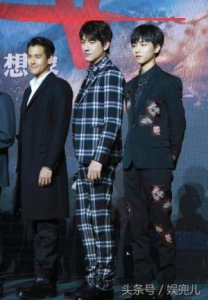 ​王俊凯长成了180cm超彭于晏一大截，看着他长大的你知道吗？