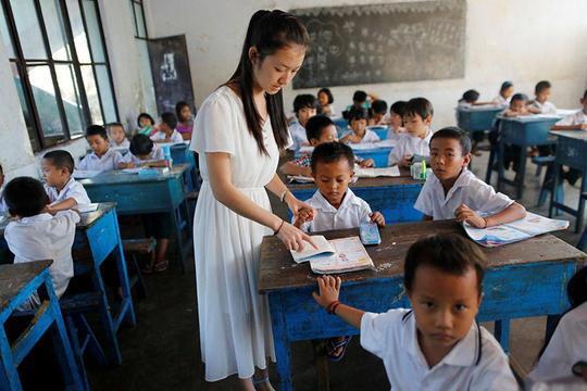 曾是中国的领土，多年前被划给缅甸，如今这仍讲汉语