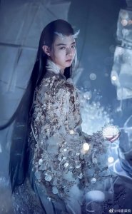 ​被誉为周杰伦中国风接班人，唱哭刘欢的天籁少年，如今却因沙雕上了热搜...